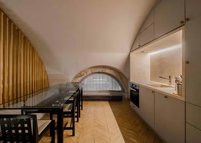 Piazza Navona Luxury Loft Apartment *