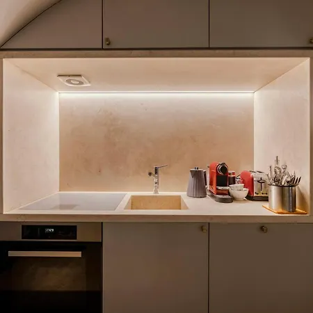Piazza Navona Luxury Loft Apartment Rome