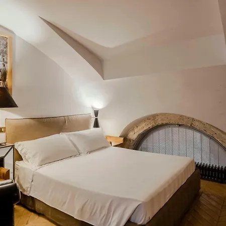 Piazza Navona Luxury Loft Apartment Rome